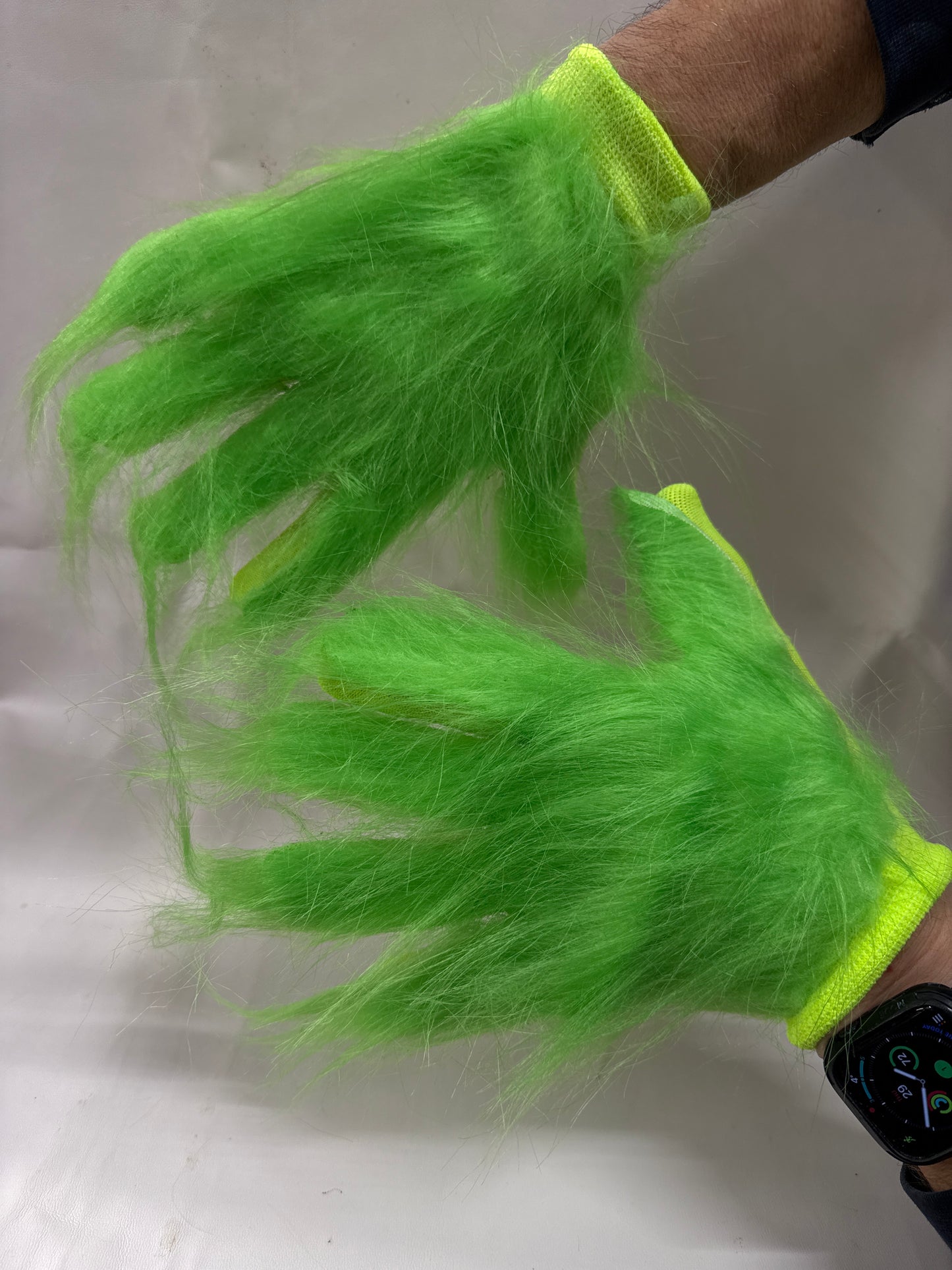 Grinch Mask & Gloves