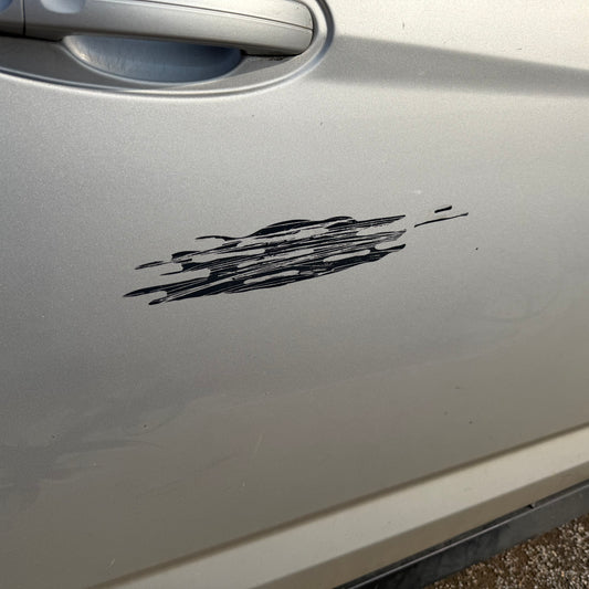 Car Scratch - Marca falsa en el auto