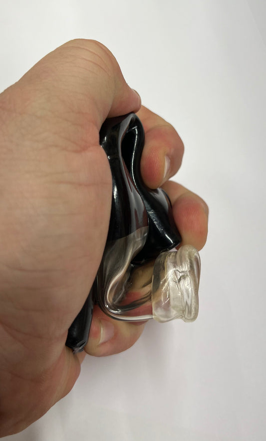 Botella de Coca-Cola que desaparece (llena)