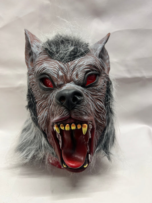 Máscara de hombre lobo
