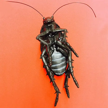 Jumbo Rubber Cockroach