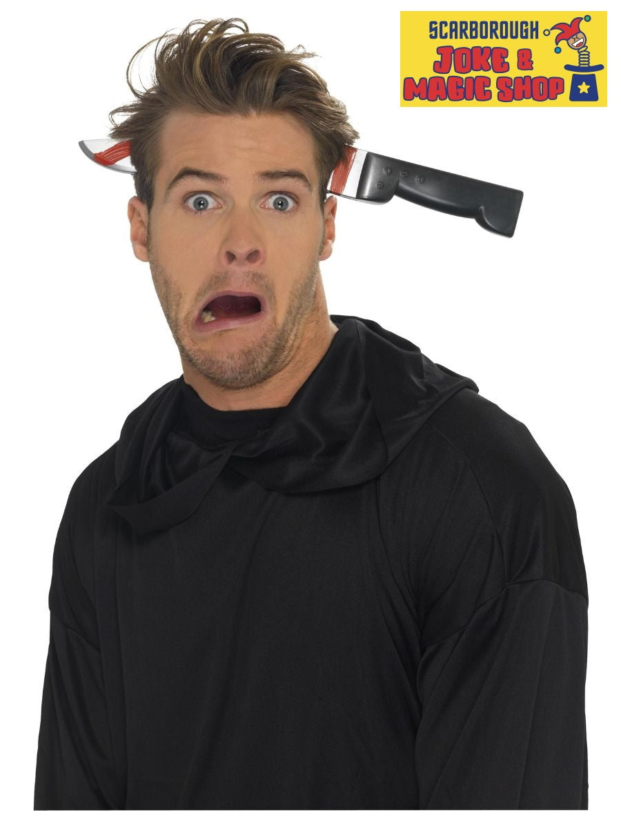 Cuchillo a través de la cabeza