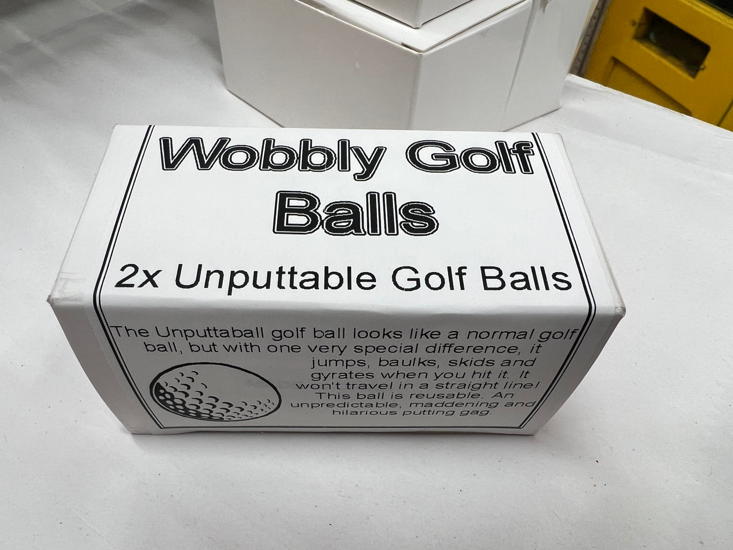 Wobbly Un-puttable Golf Ball (2 Pack)
