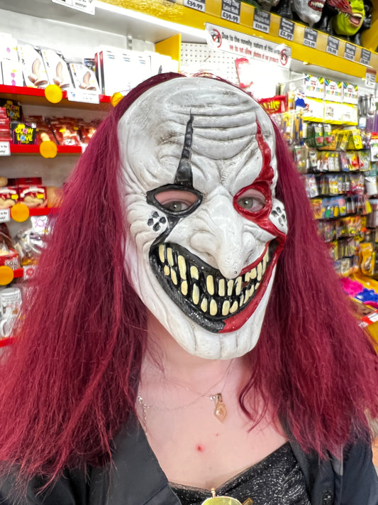 Máscara de payaso siniestro