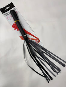 Cat ‘o 9 nails whip