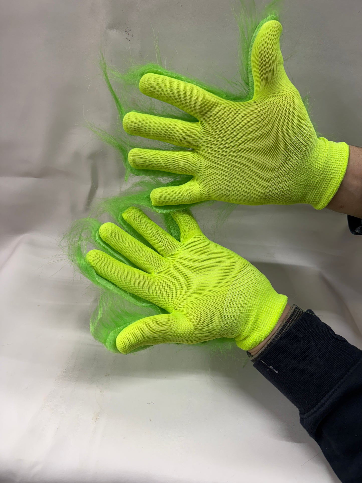 Grinch Mask & Gloves