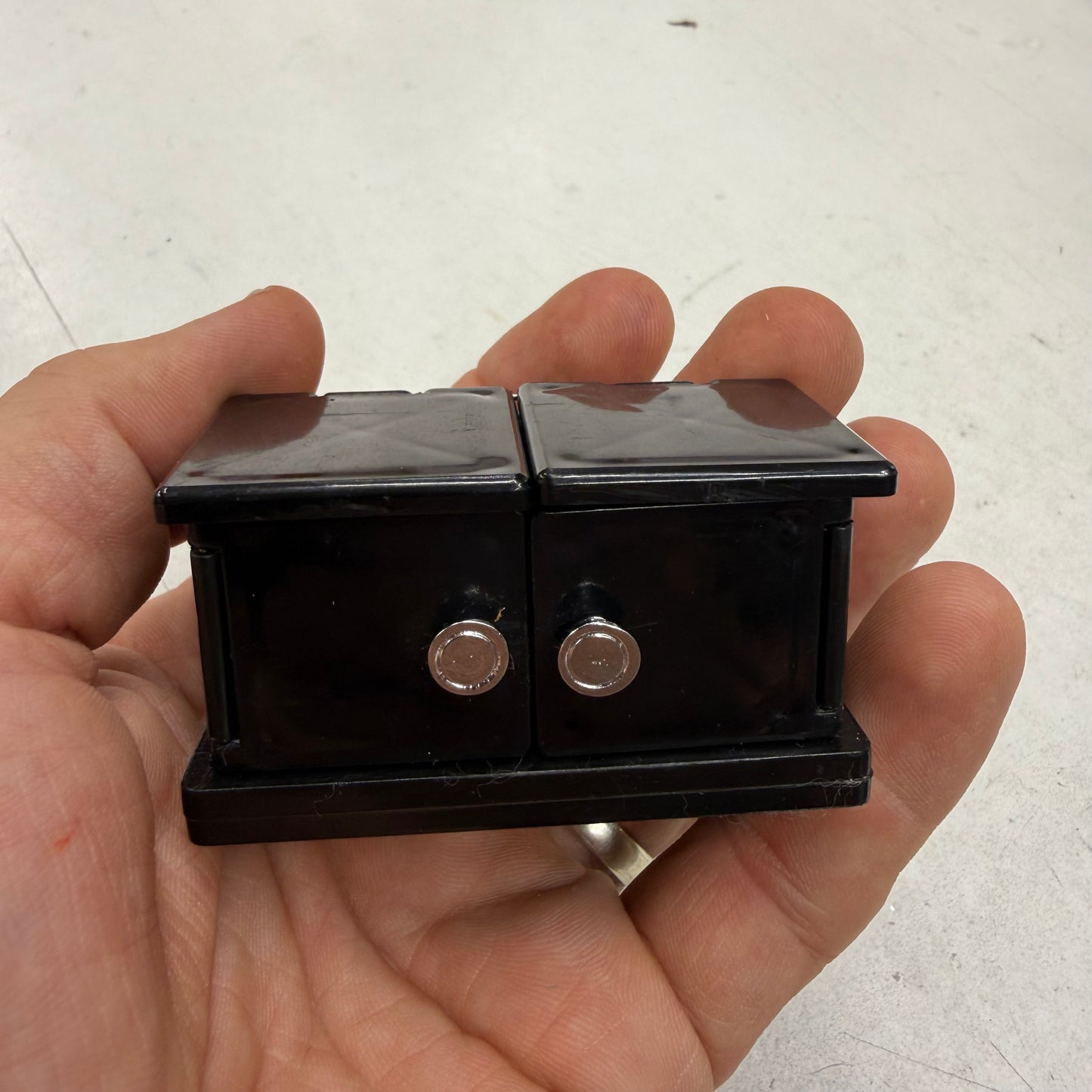 Miracle Sliding Die Box