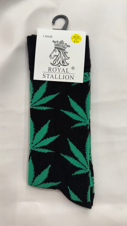 Cannabis Leaf Socks - UK Size 6-11