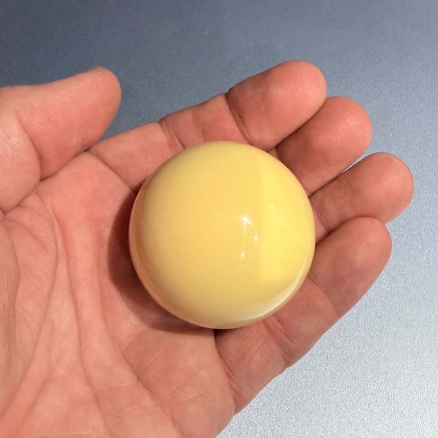 Wobbly Pool Ball