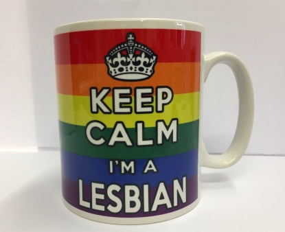 Mantenga la calma Soy una taza arcoíris lesbiana